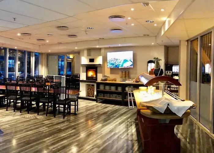 Vikingskipet * Hamar (Hedmark)